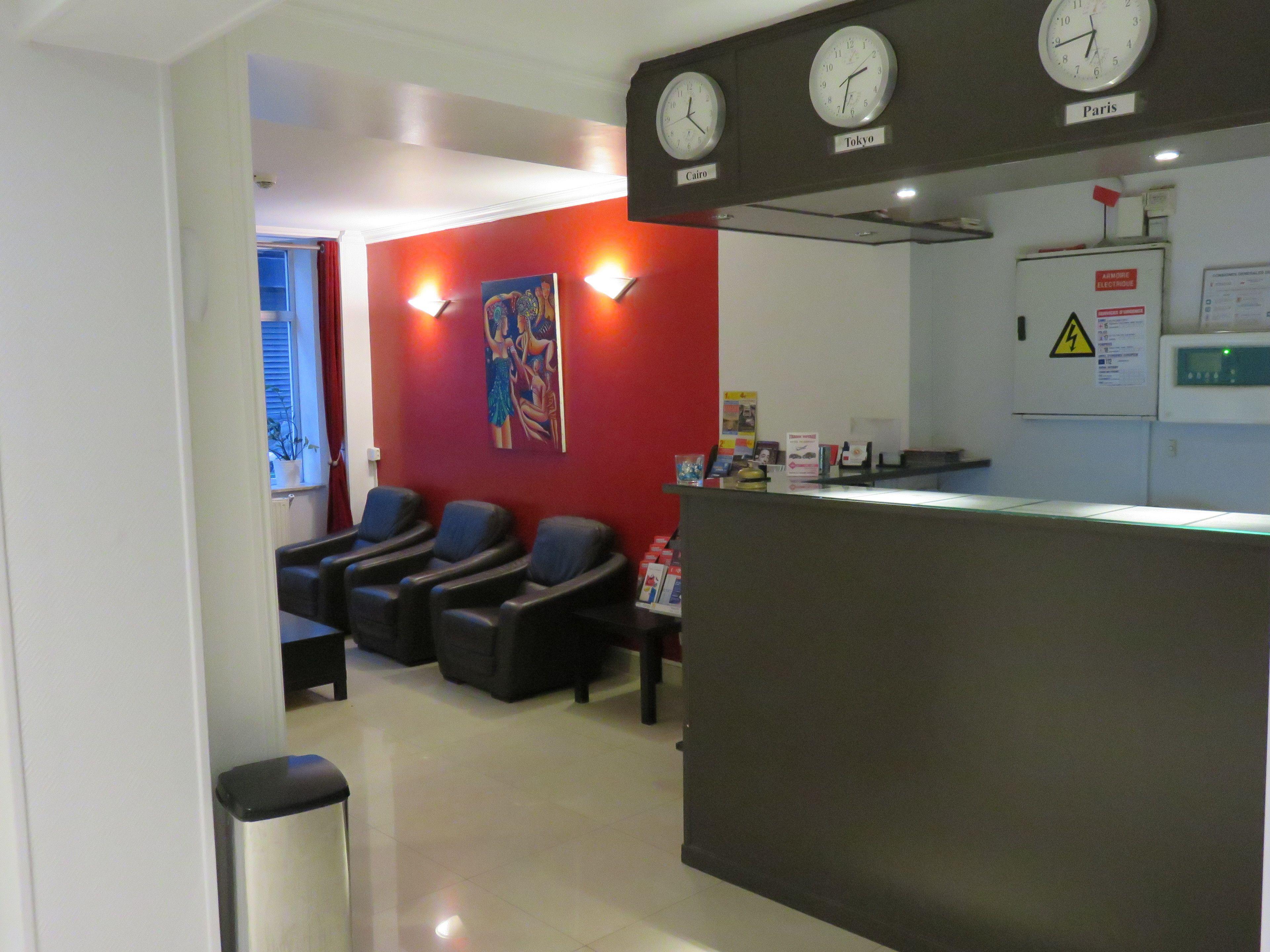 Mary's Republique Hotel 2*