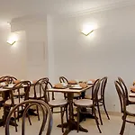 Mary's Republique Hotel 2*