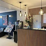 Hotel Mary's Republique Paris