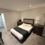 Hotel Mary's Republique 2*