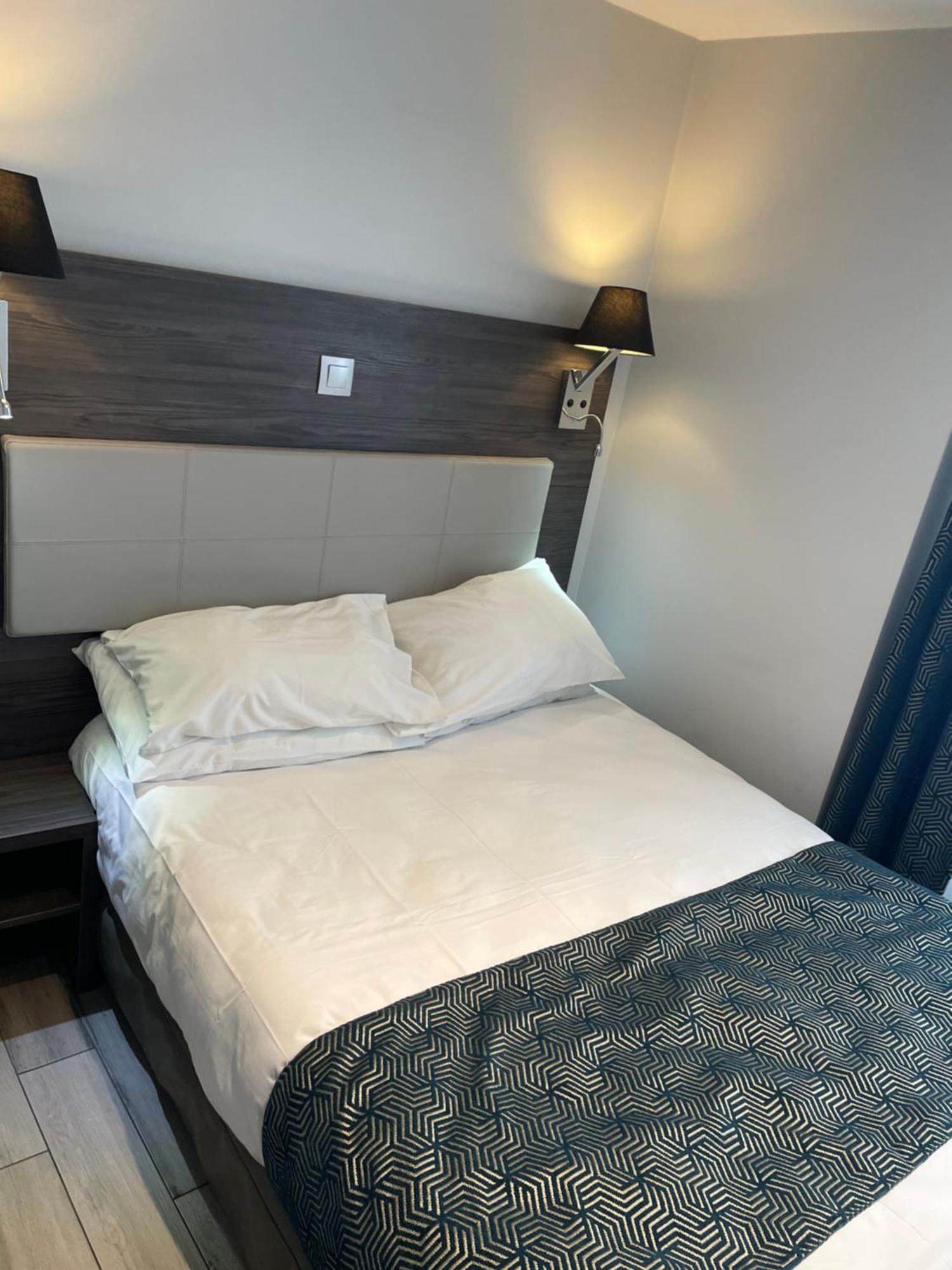 Mary's République Hotel Parigi