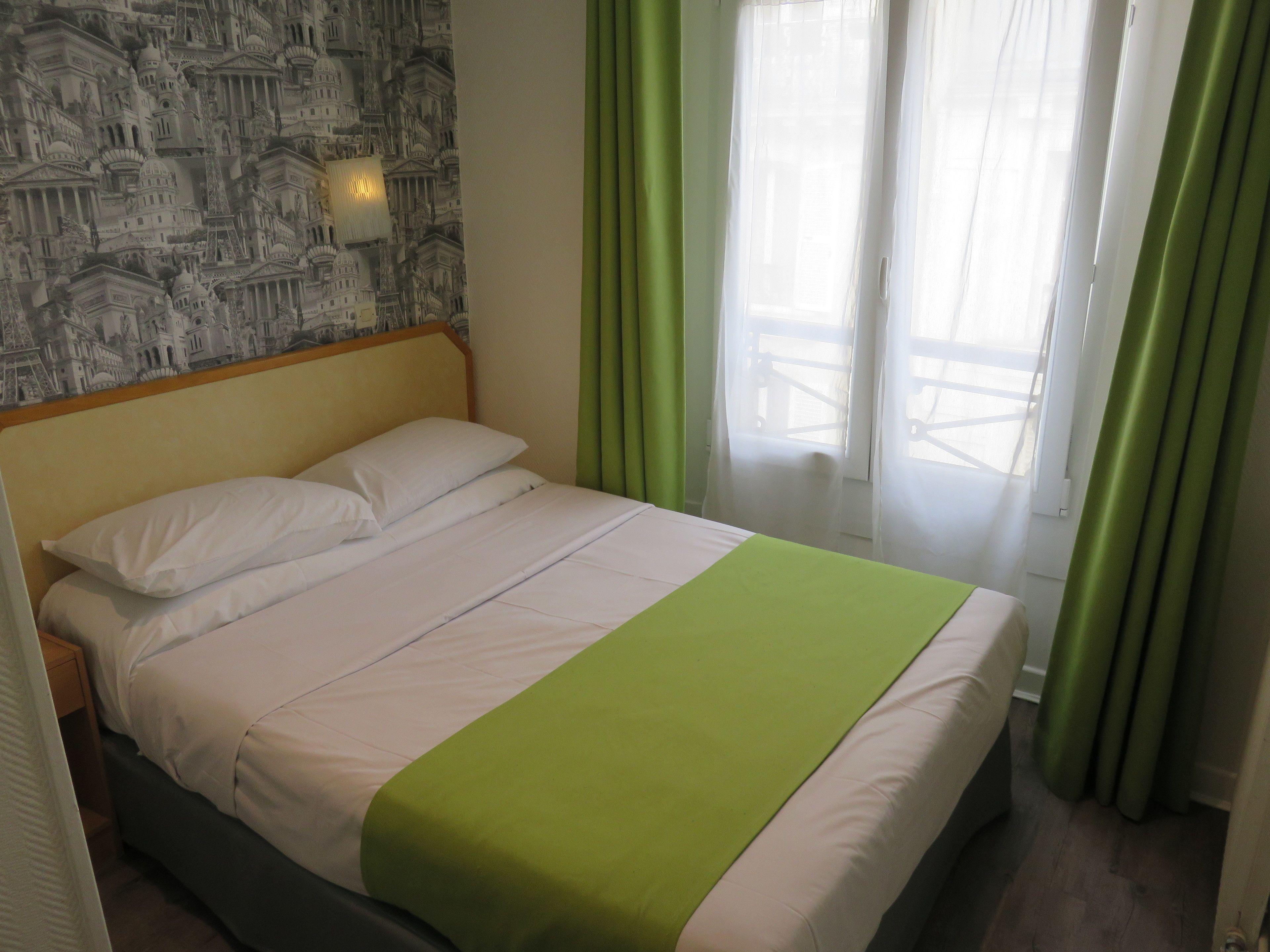 Hotel Mary's République